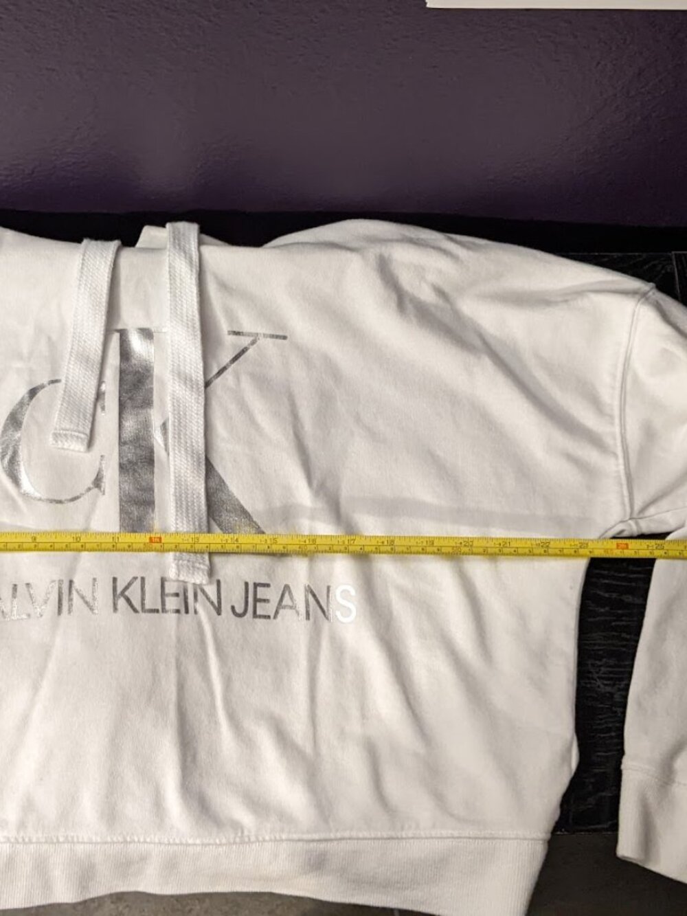 Calvin Klein Silver Foil Print Size Medium Oversized Hoodie - Picture 7 of 14